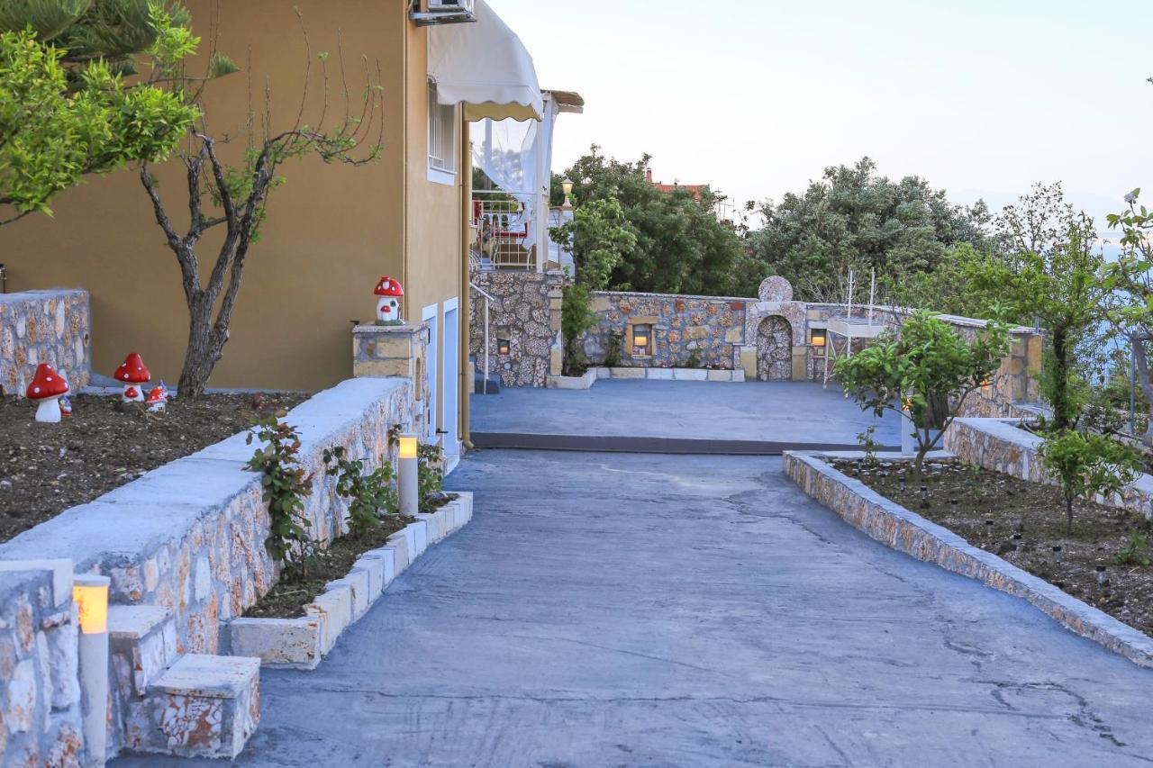 Villa Irene Zola Екстер'єр фото